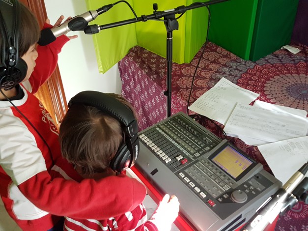 #freeelectrons.family - joy to the world recording gear