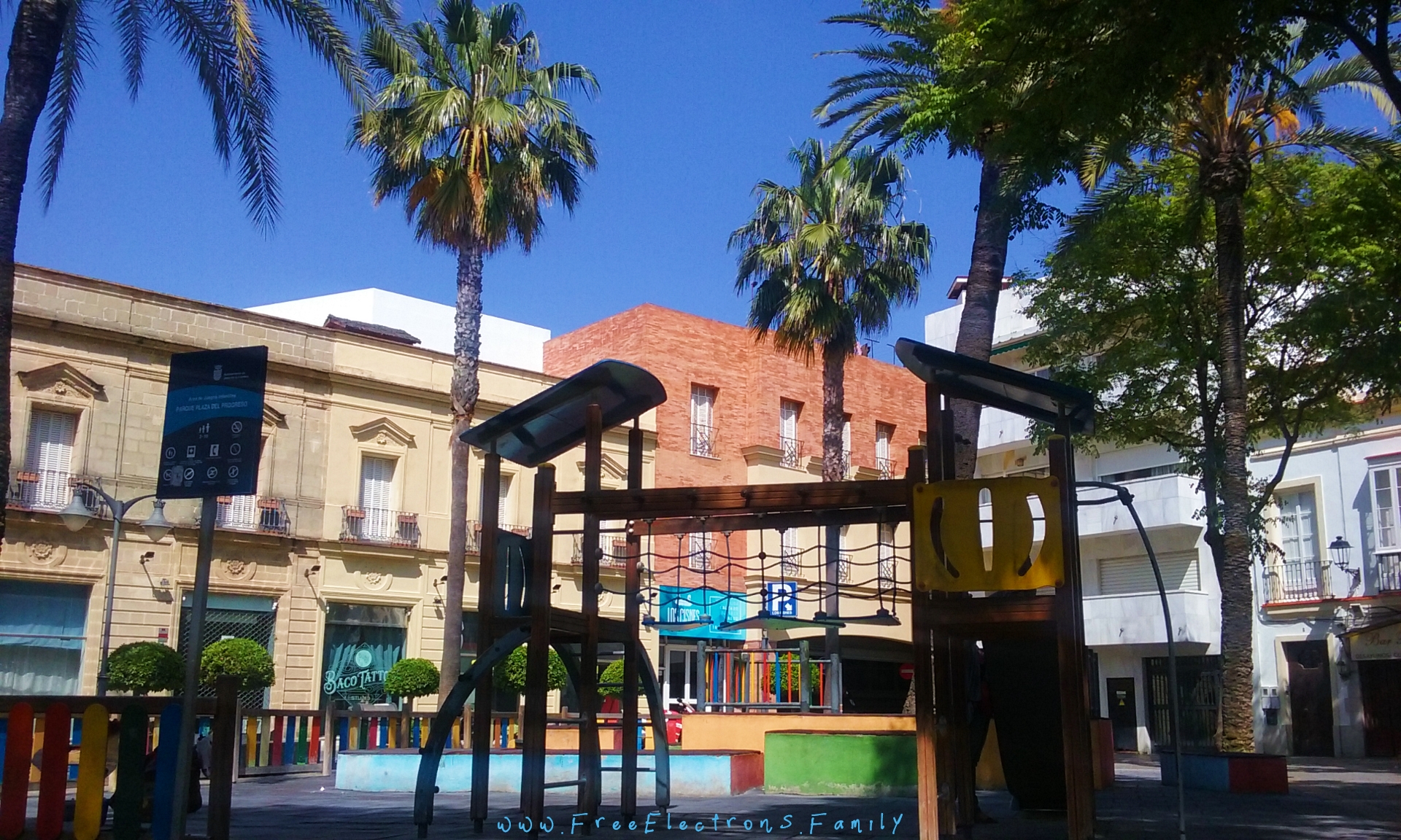  Plaza del Progresso:  old and worn-out play things at the plazas Area de Juegos Infantiles (playground) surrounded by tapas bars/restaurants.