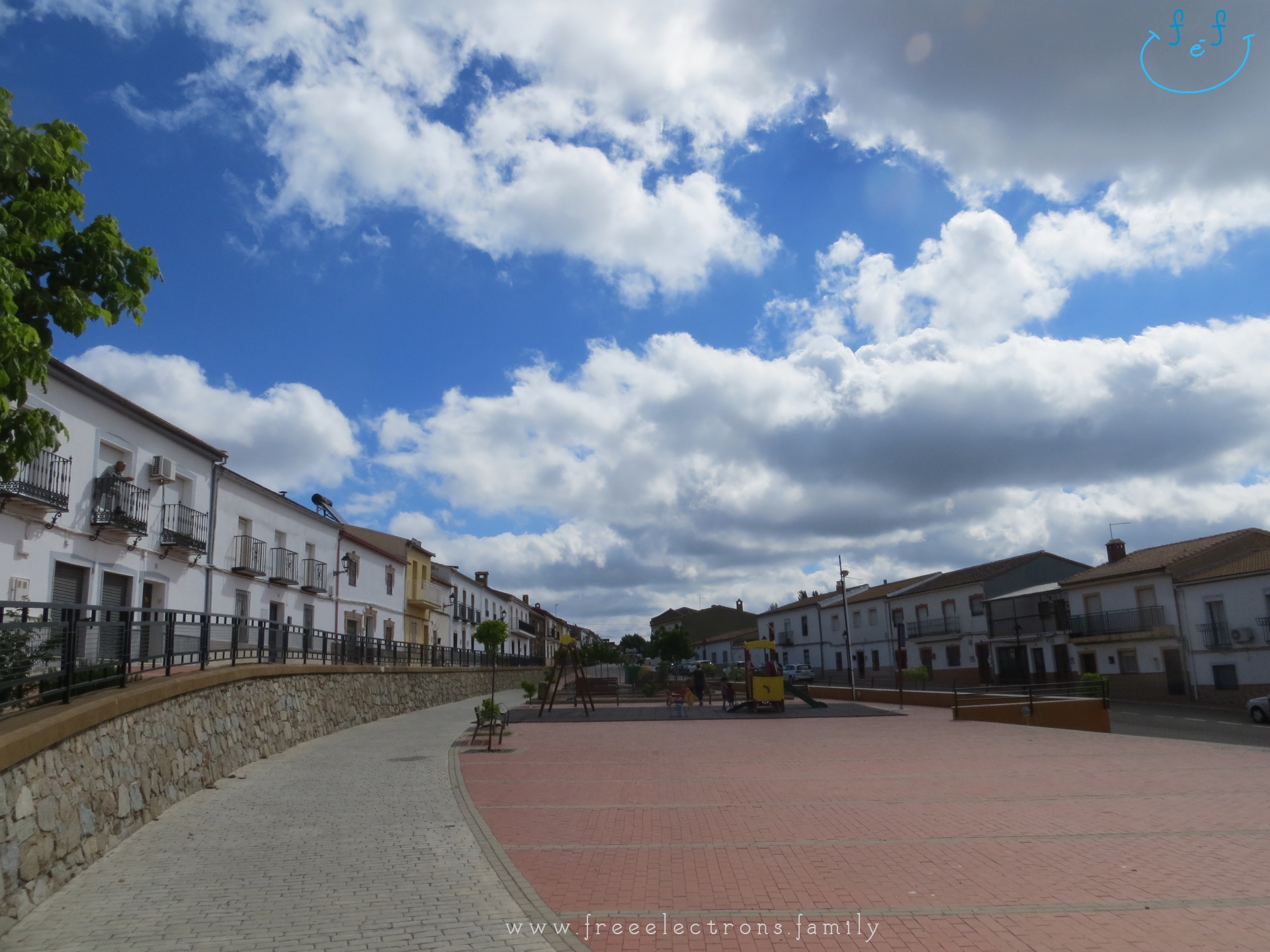 A #FreeElectrons.Family camping road trip Europe I stop in Santa Elena, Jaen, Spain.  Free play at a new playground in the clean sleepy town of Santa Elena.