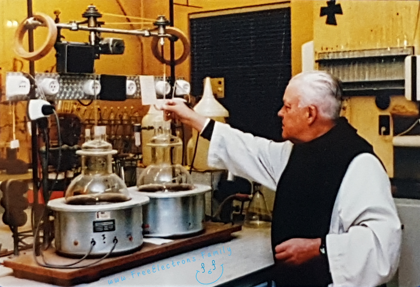 Pere Theodore, the beer-brewing monk who worked for two years to make what his superior simply called a "good beer", in his laboratory.

www.FreeElectrons.Family