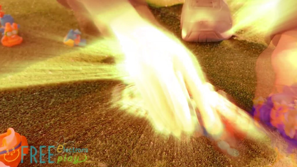 SuperZings toys with special flash effects. -Free Electrons Family