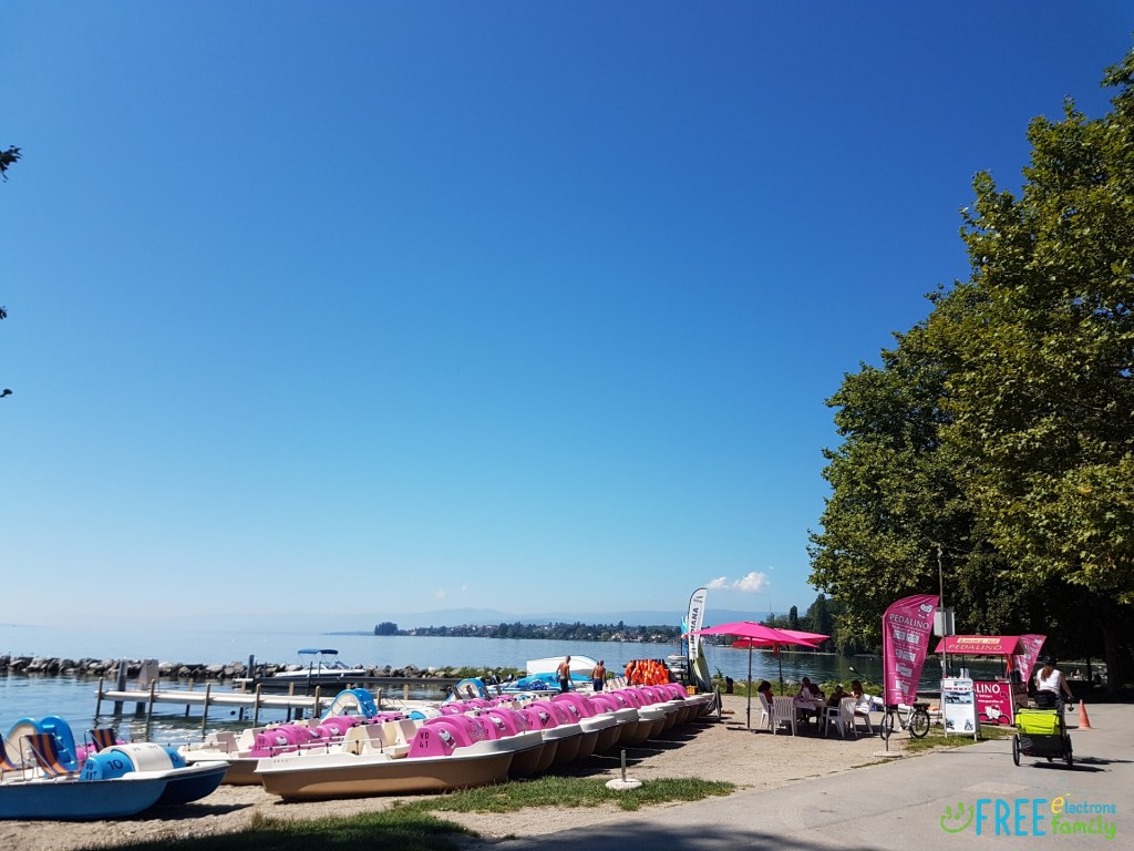 Colorful rental paddleboats at Louis Bourget Park on Lake Geneva, Lausanne, Switzerland.

www.FreeElectrons.Family