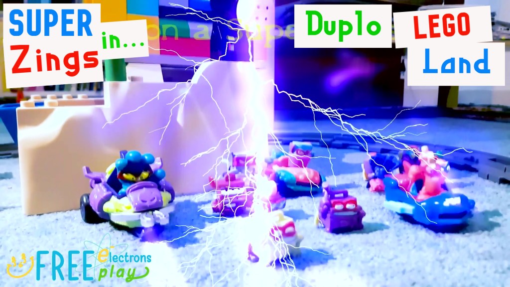 Children's small toys with lightning effects; SuperZings in Lego Duplo Land - Free Electrons FreePlay